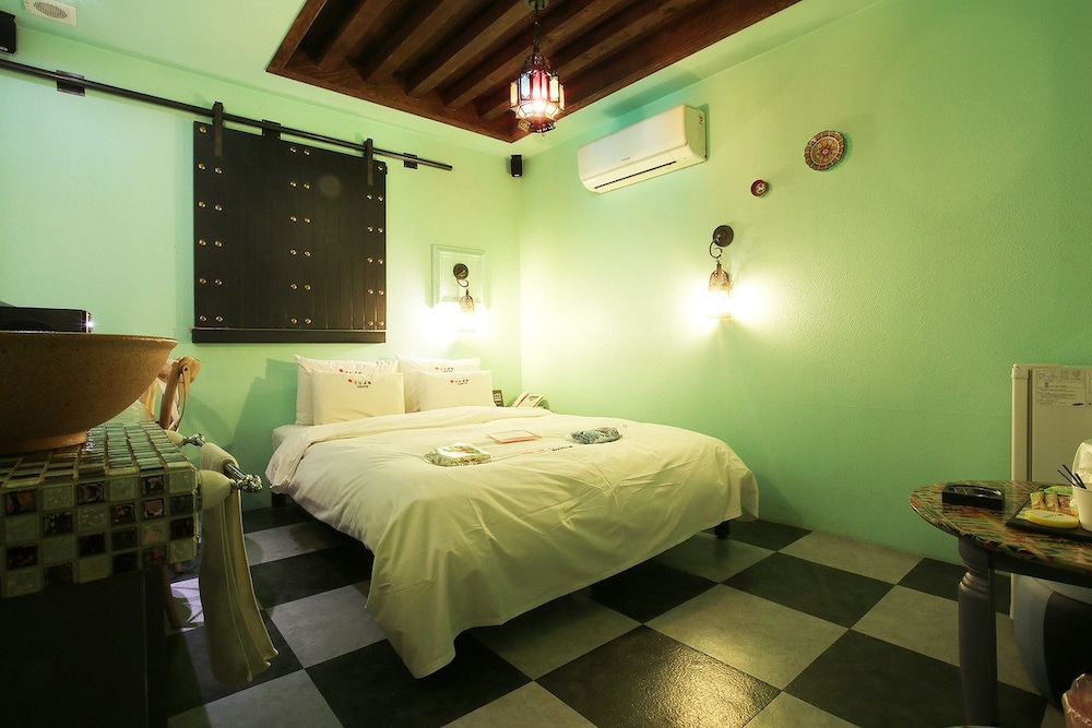 Premium Room, Non Smoking, Bathtub photo 1