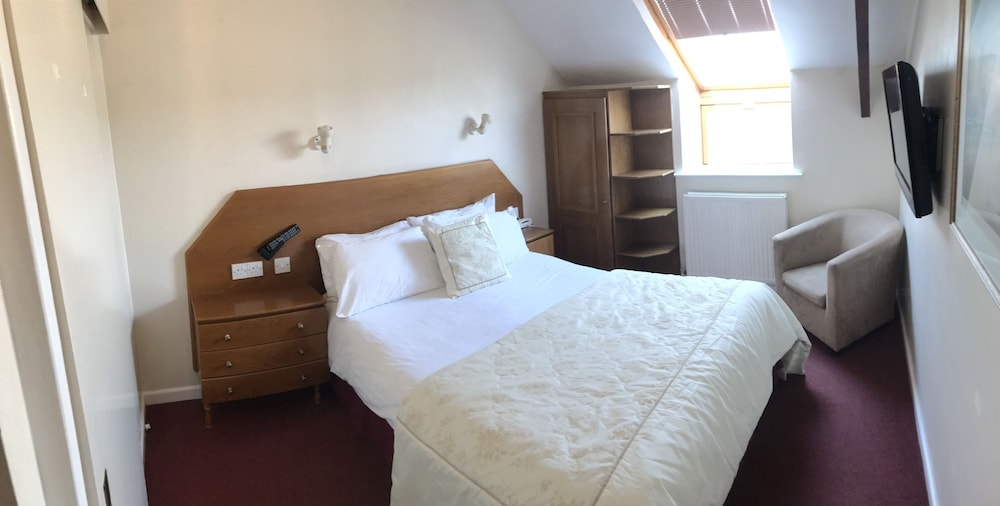 Double Room (with Shower - Pet Friendly) - Photo 3