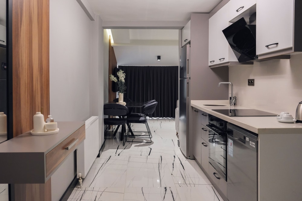 Junior Suite, City View photo 3