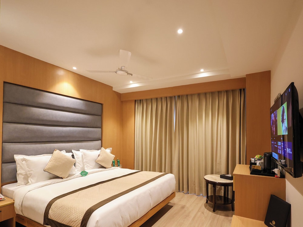 Executive Room, Mountain View