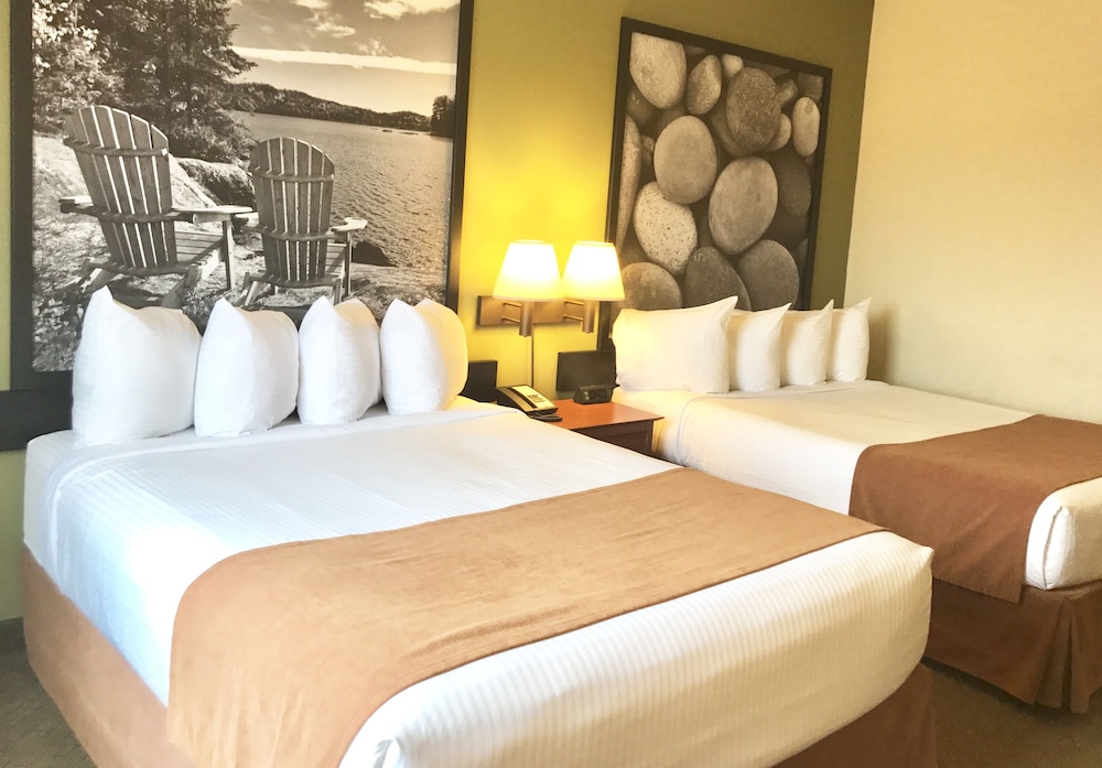 Standard Room, 2 Queen Beds, Non Smoking - Photo 6