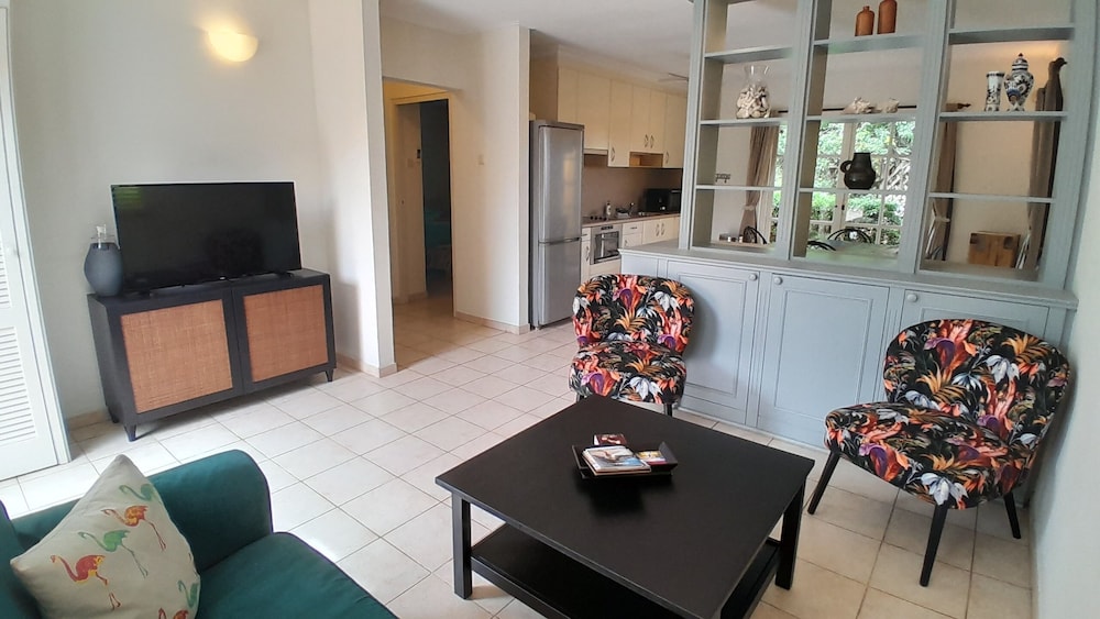 Family Apartment, 2 Bedrooms, Garden View