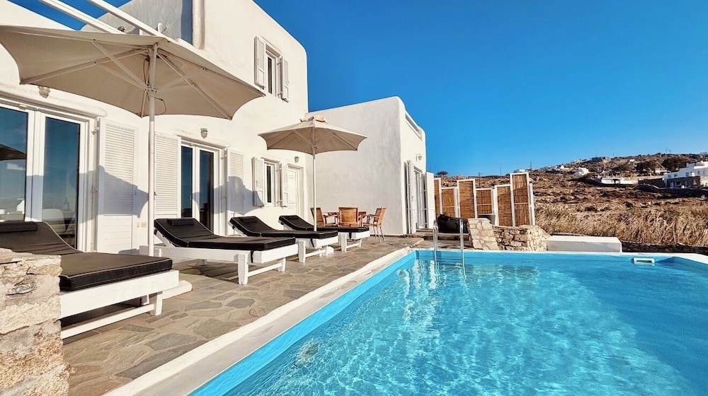 Three-Bedroom Villa with Sea View and Private Pool