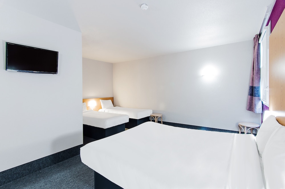Quadruple Room photo 2