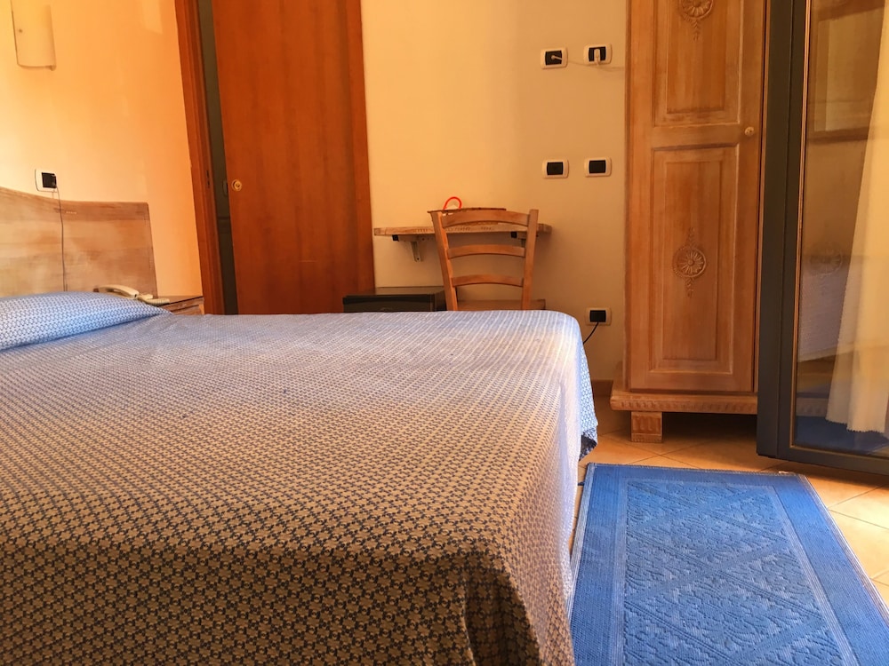 Classic Double Room, Balcony
