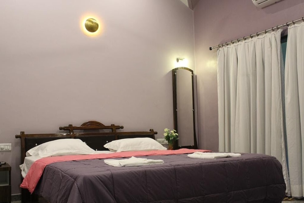 Premium Double or Twin Room photo 1