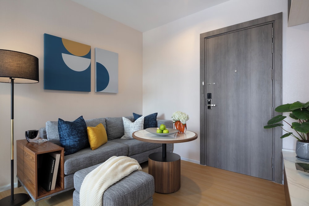 One Bedroom Deluxe Twin - Photo 4