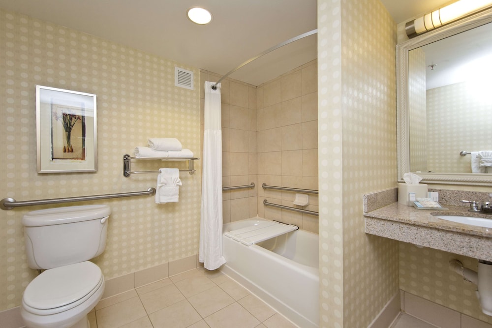 Room, Accessible - Photo 7