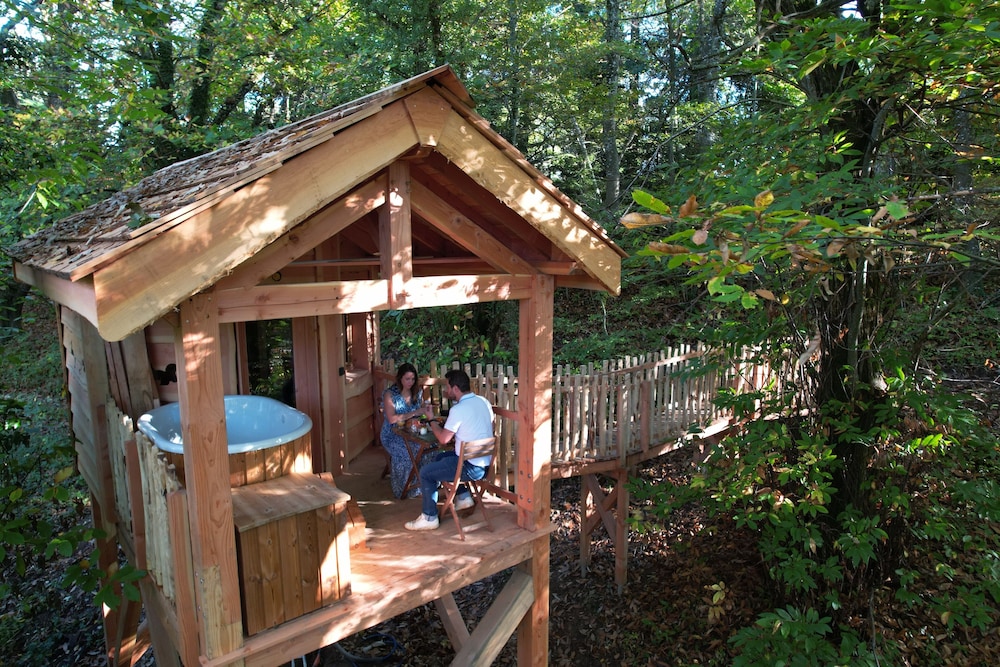 Cabin photo 1