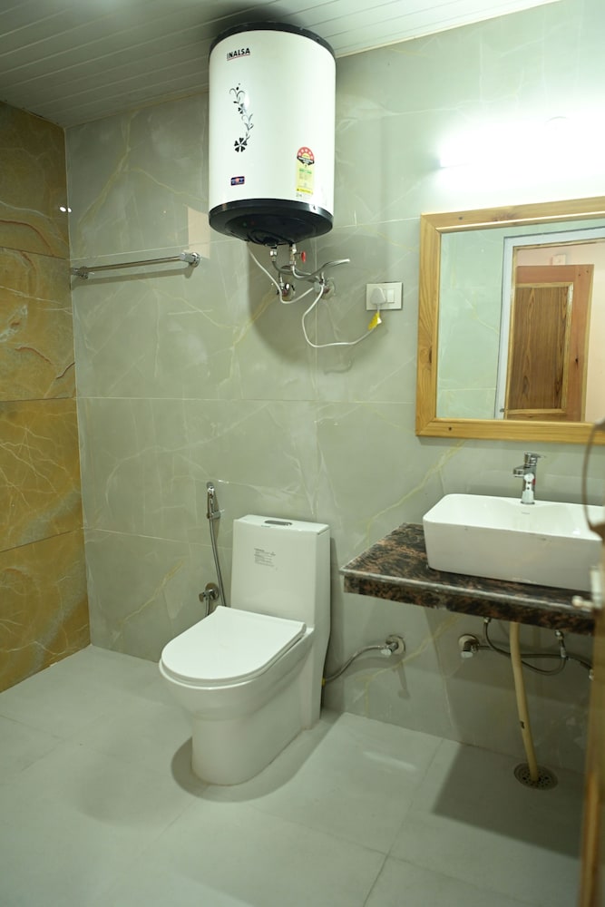 Premium Room - Photo 3