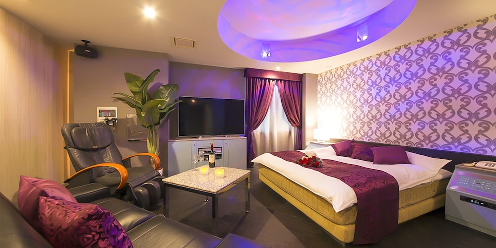 Luxury Double Room - Photo 9