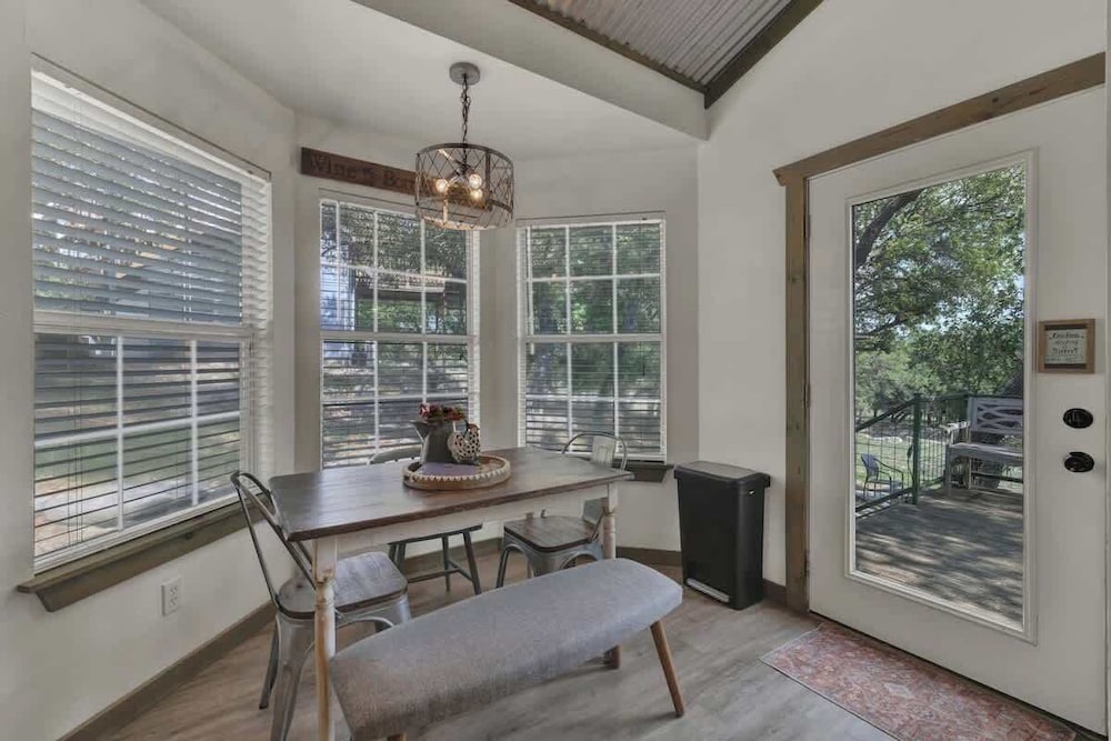 House, Multiple Beds, Patio (3408 Grapecreek Cmb)