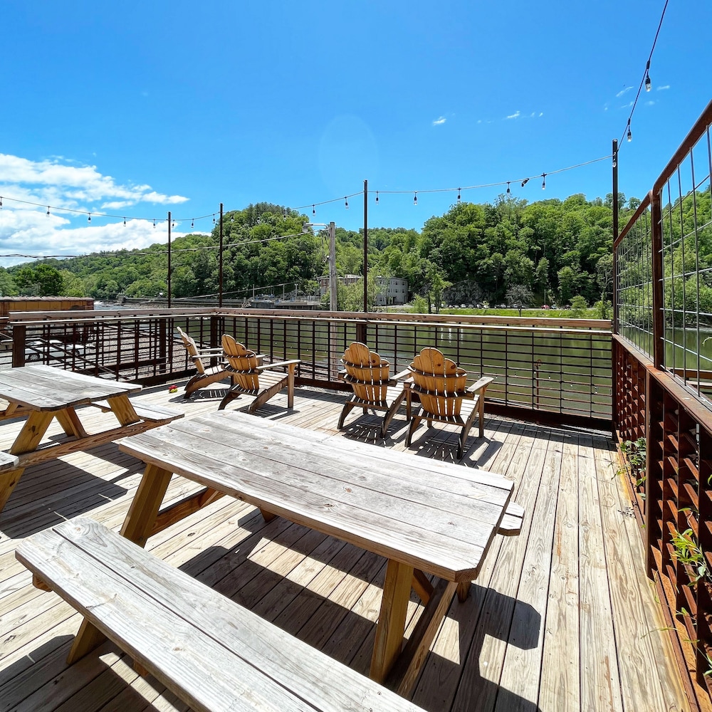Signature Loft, River View photo 2