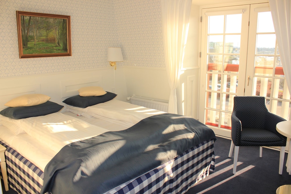 Superior Double Room with Elevator Access photo 1