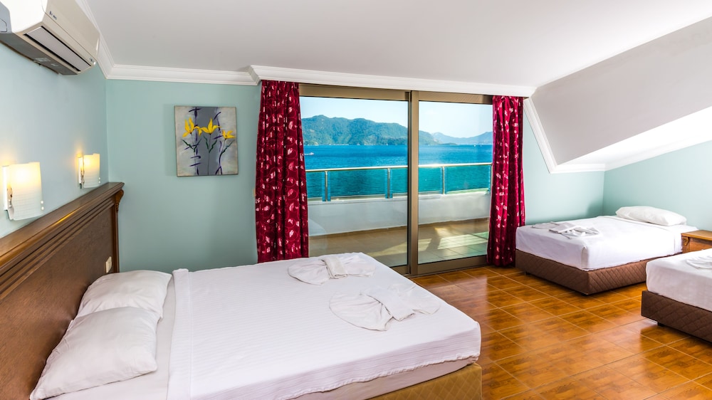Triple Room photo 2