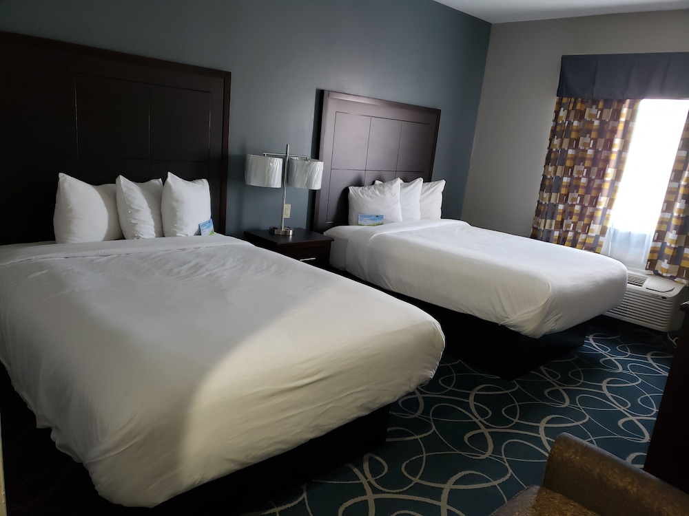 Classic Room, 2 Queen Beds, Non Smoking - Photo 2
