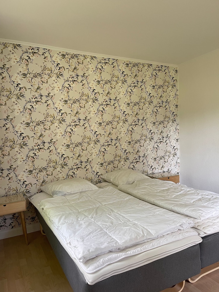 House, 2 Bedrooms, Smoking, Terrace