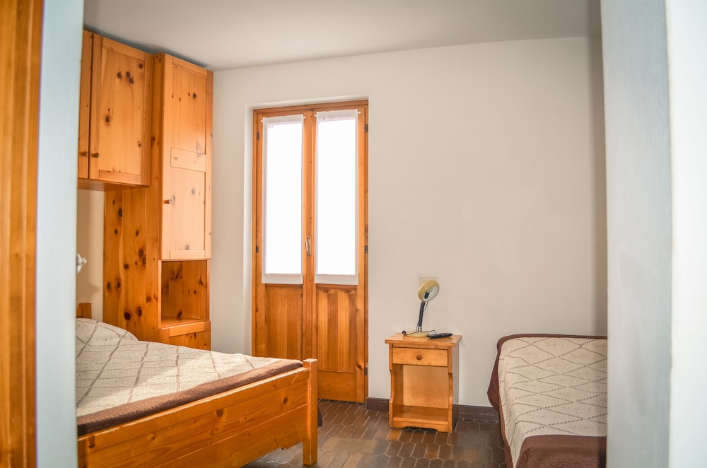 Standard Triple Room photo 1
