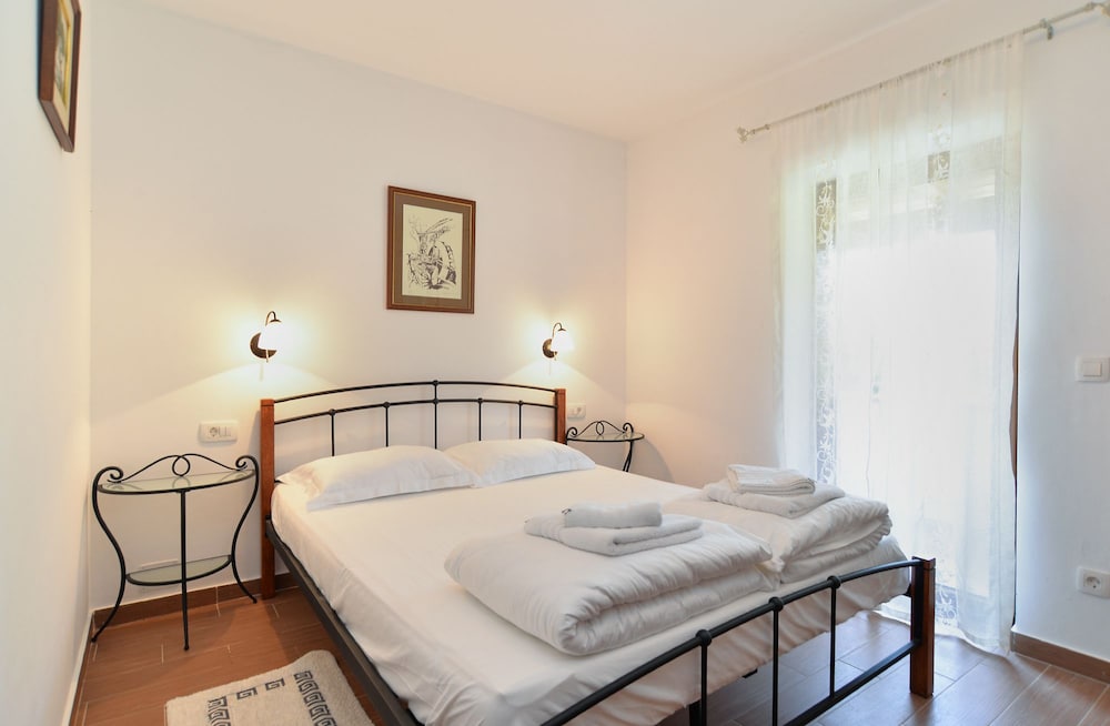 Standard Villa, Multiple Bedrooms (0306) photo 1