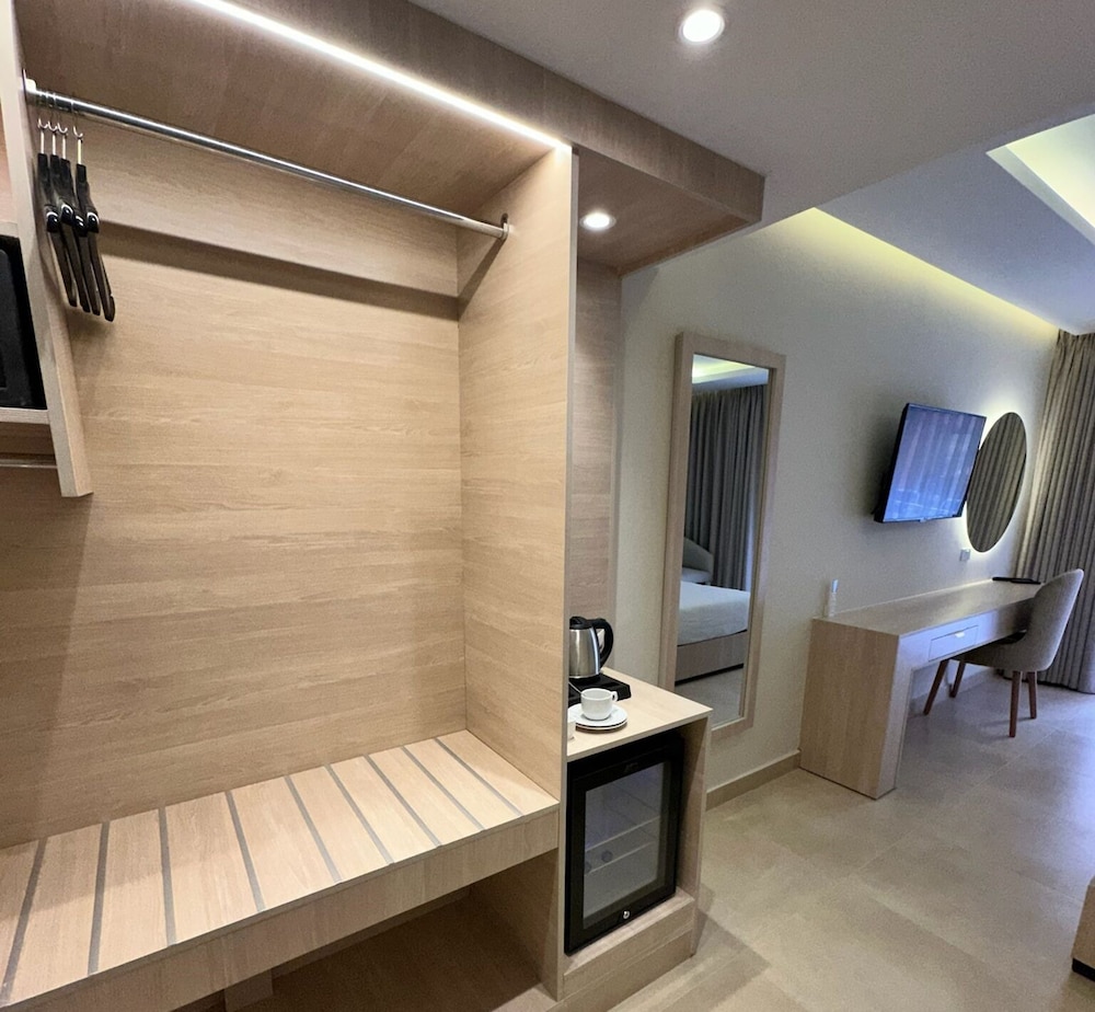 Superior Double or Twin Room photo 2