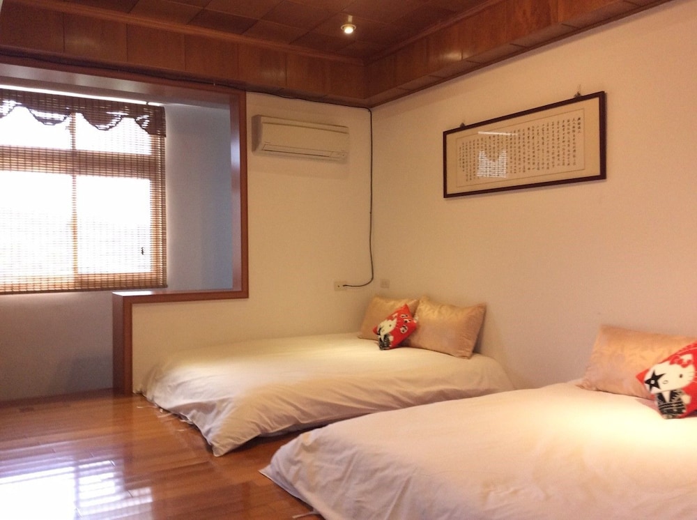 Comfort Quadruple Room, 2 Double Beds photo 2