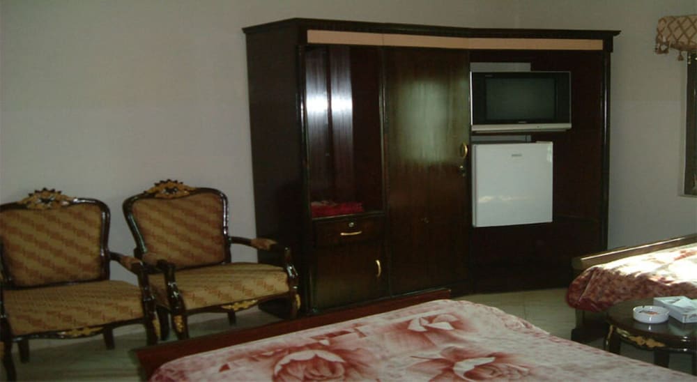 Executive Triple Room