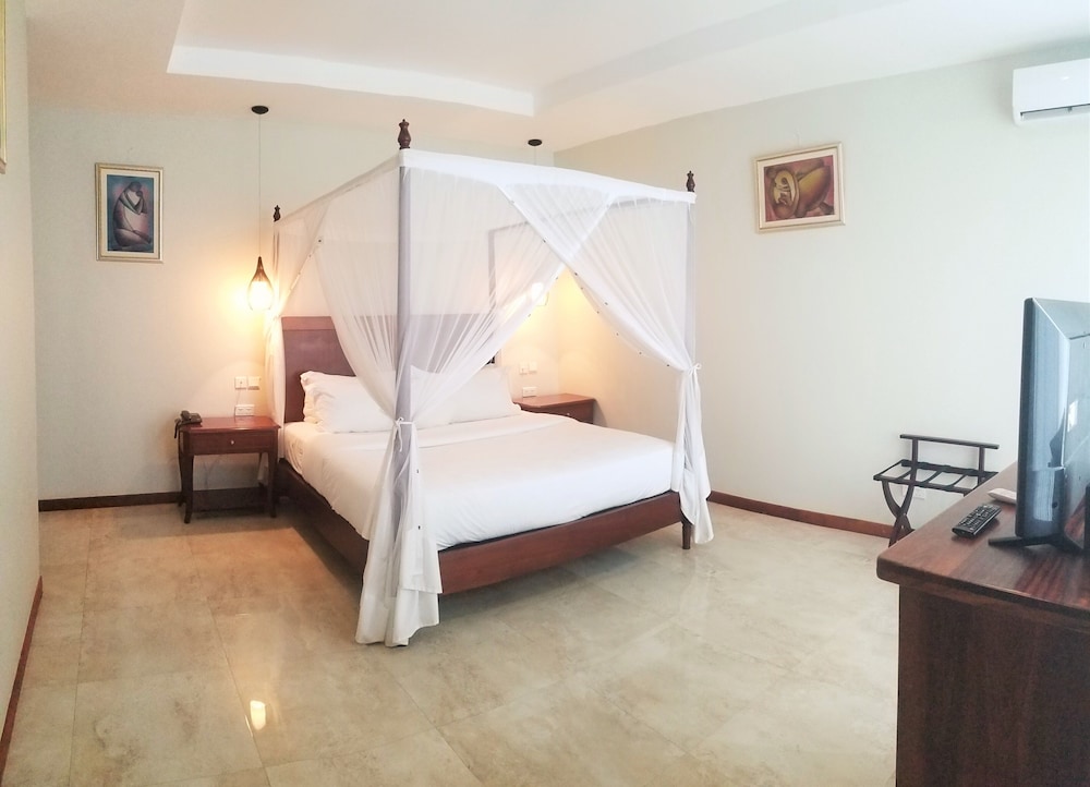 Superior Villa, 3 Bedrooms, Pool View