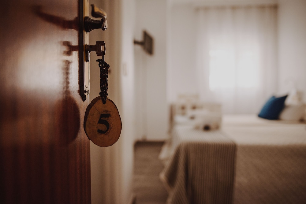 Double Room, 2 Twin Beds, Ground Floor - Photo 1