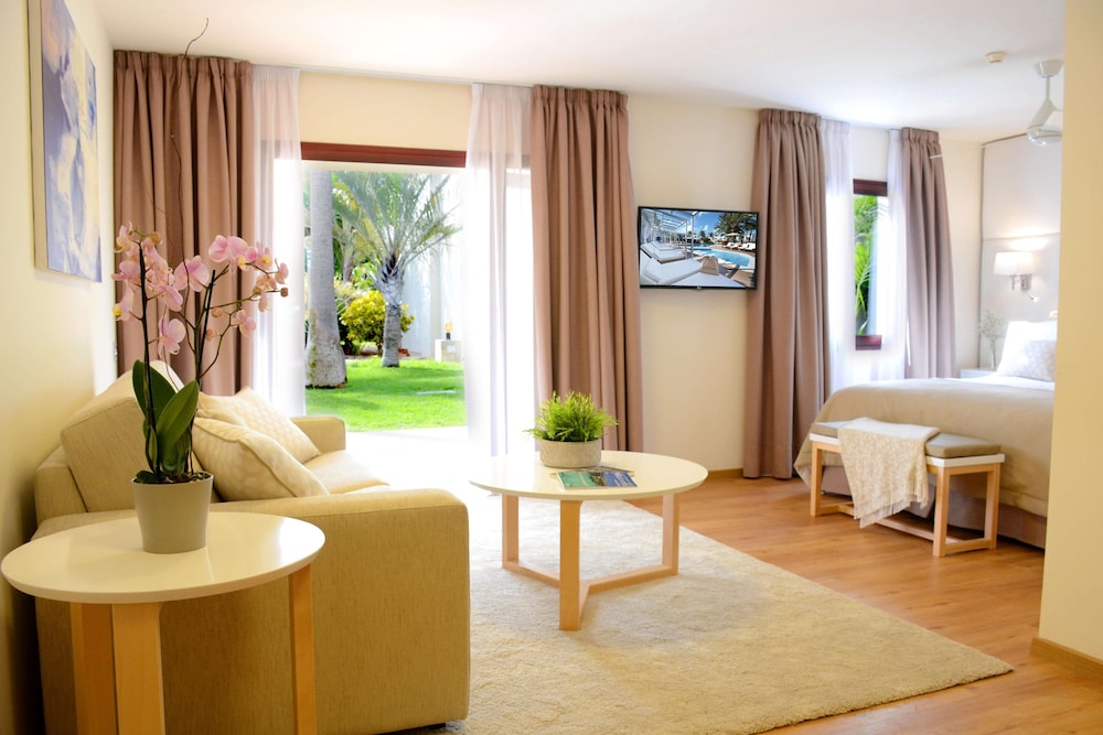 My Favorite Club Junior Suite (2 Adults)