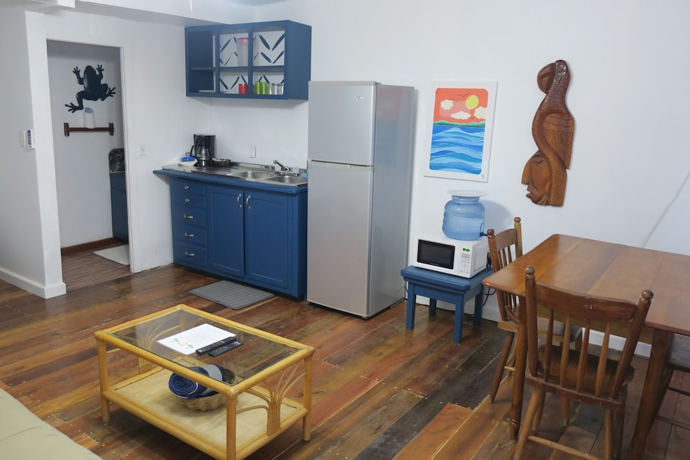 Classic Condo, 1 Bedroom, Sea View, Beachfront photo 2