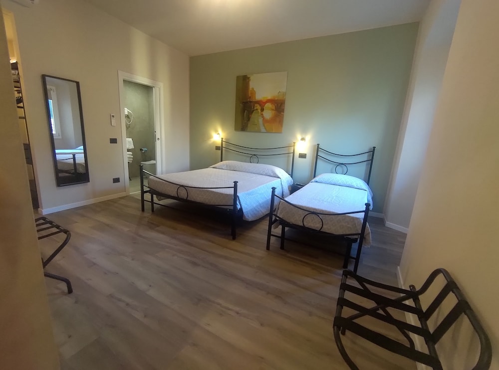 Executive Apartment, Multiple Beds, Annex Building