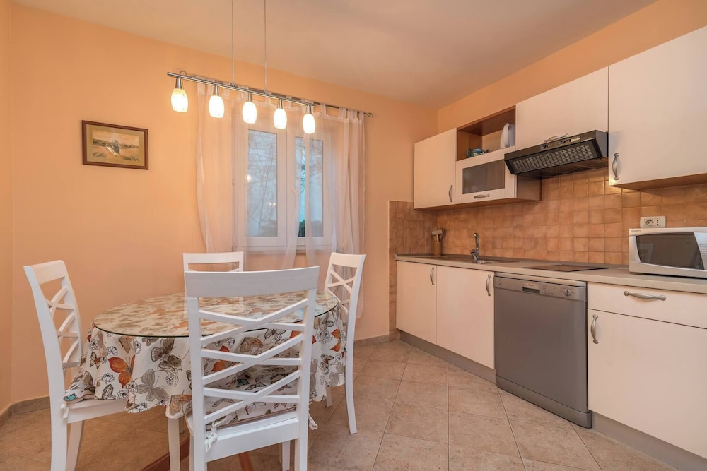 Apartment, 1 Bedroom, Accessible, Smoking
