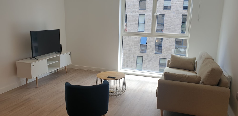 One Bedroom Apartment - Photo 11