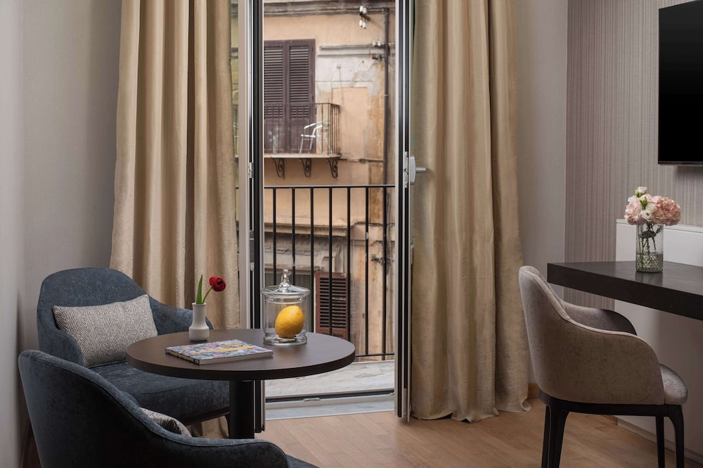 Suite, Balcony - Photo 1