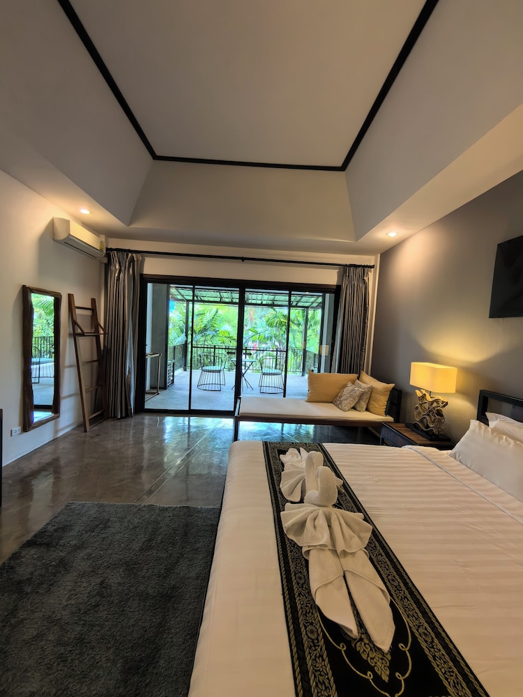 Garden View Deluxe Double Room With Terrace