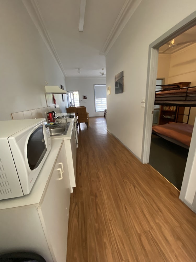 Villa 1 photo 2