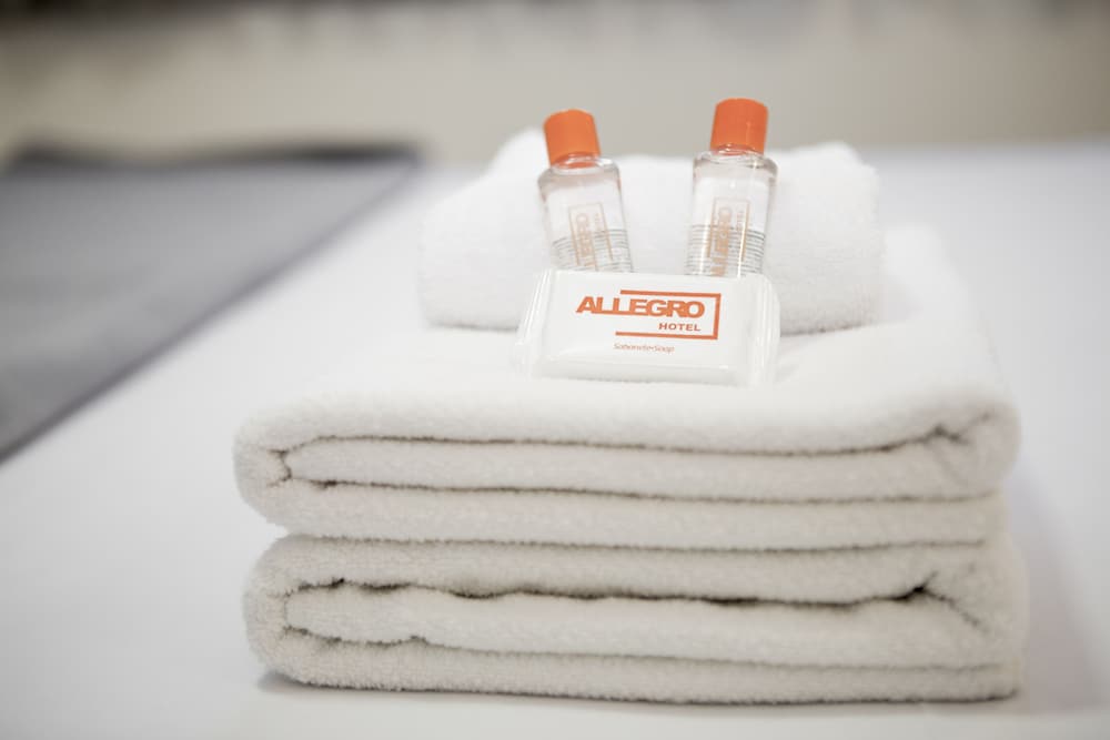 Allegro Hotel — Deluxe Room (Casal)
