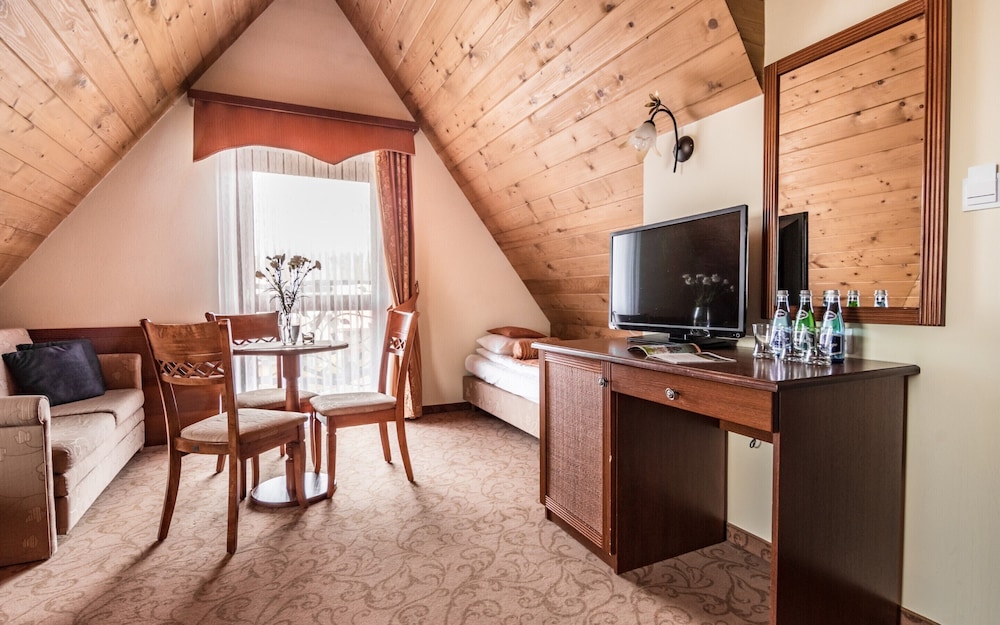 Classic Quadruple Room photo 3