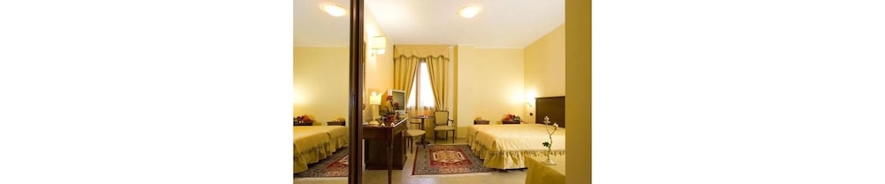 Traditional Room photo 1