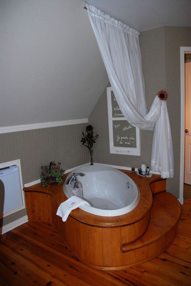 Suite, Balcony (La Marée Haute) photo 2