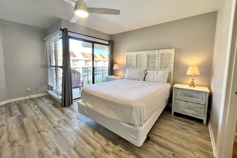 Townhome, 2 Bedrooms