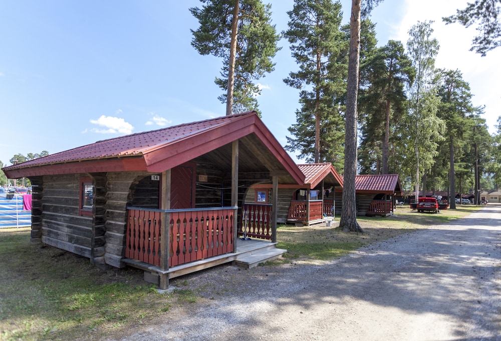 Cabin (Camping) photo 2