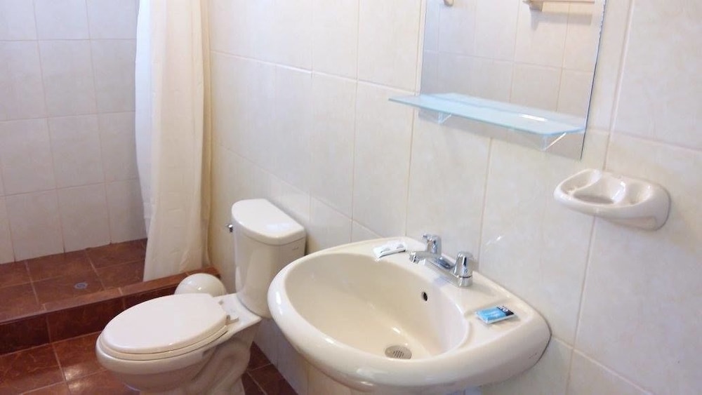 Single Room photo 3