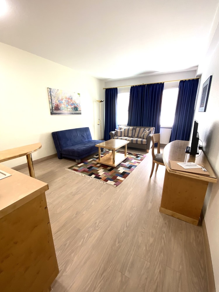 Apartment (01)