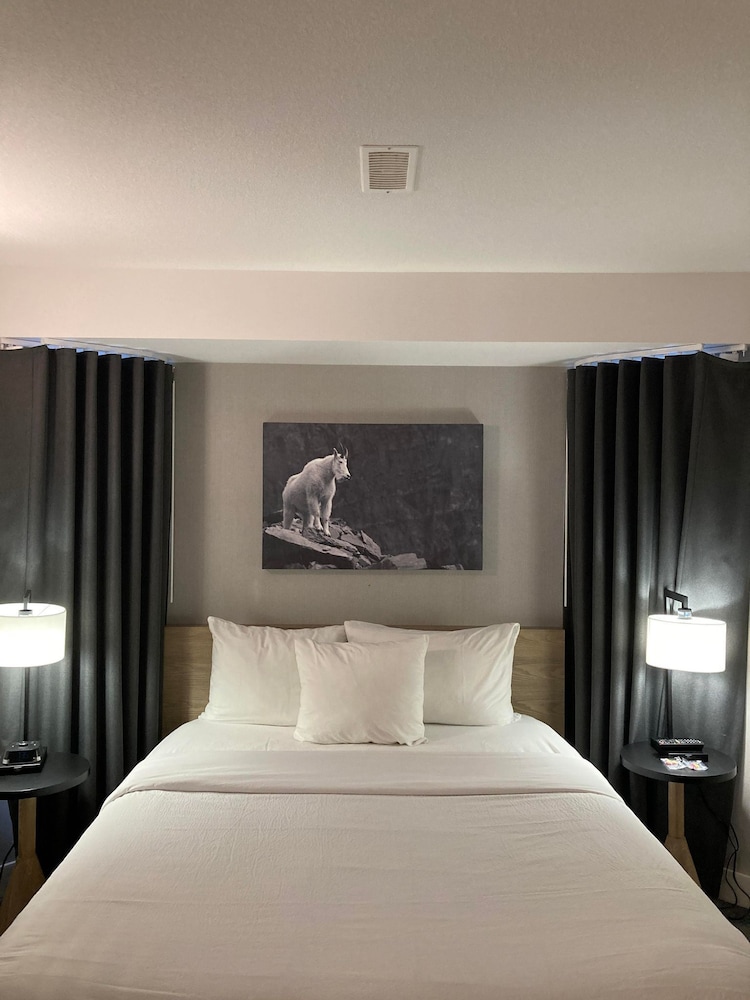 Condo, 1 Bedroom photo 1