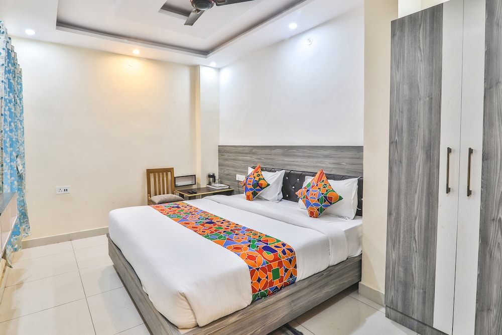 Deluxe Room - Photo 1