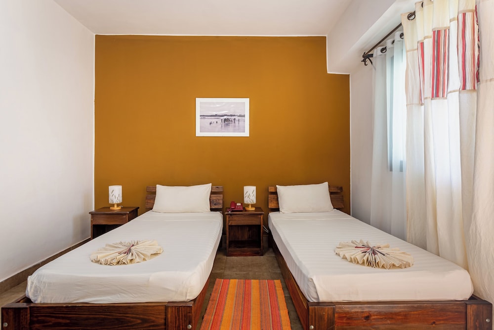 Comfort Room, 2 Bedrooms, Non Smoking photo 2