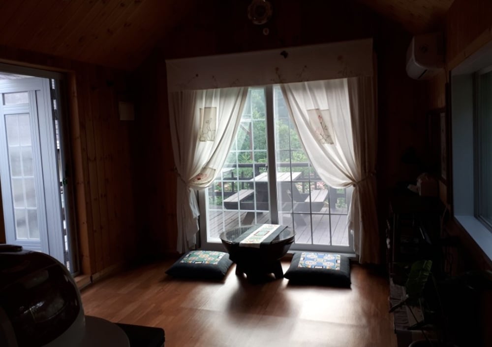 Room (Korean Style_Ondol) photo 2