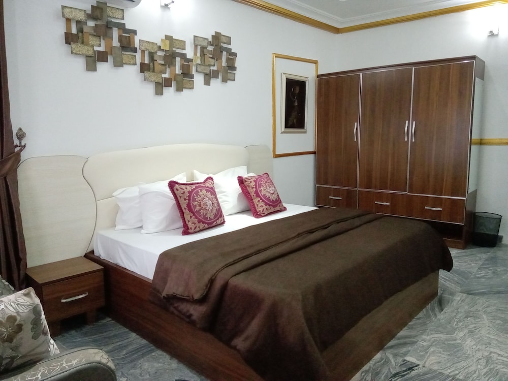 Royal Suite