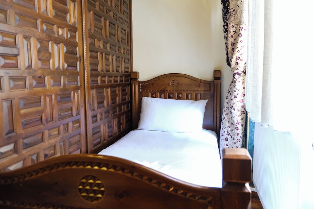 Executive Triple Room, City View photo 3